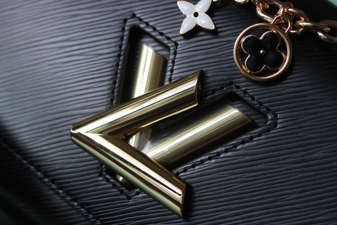 LV Pochette Bag