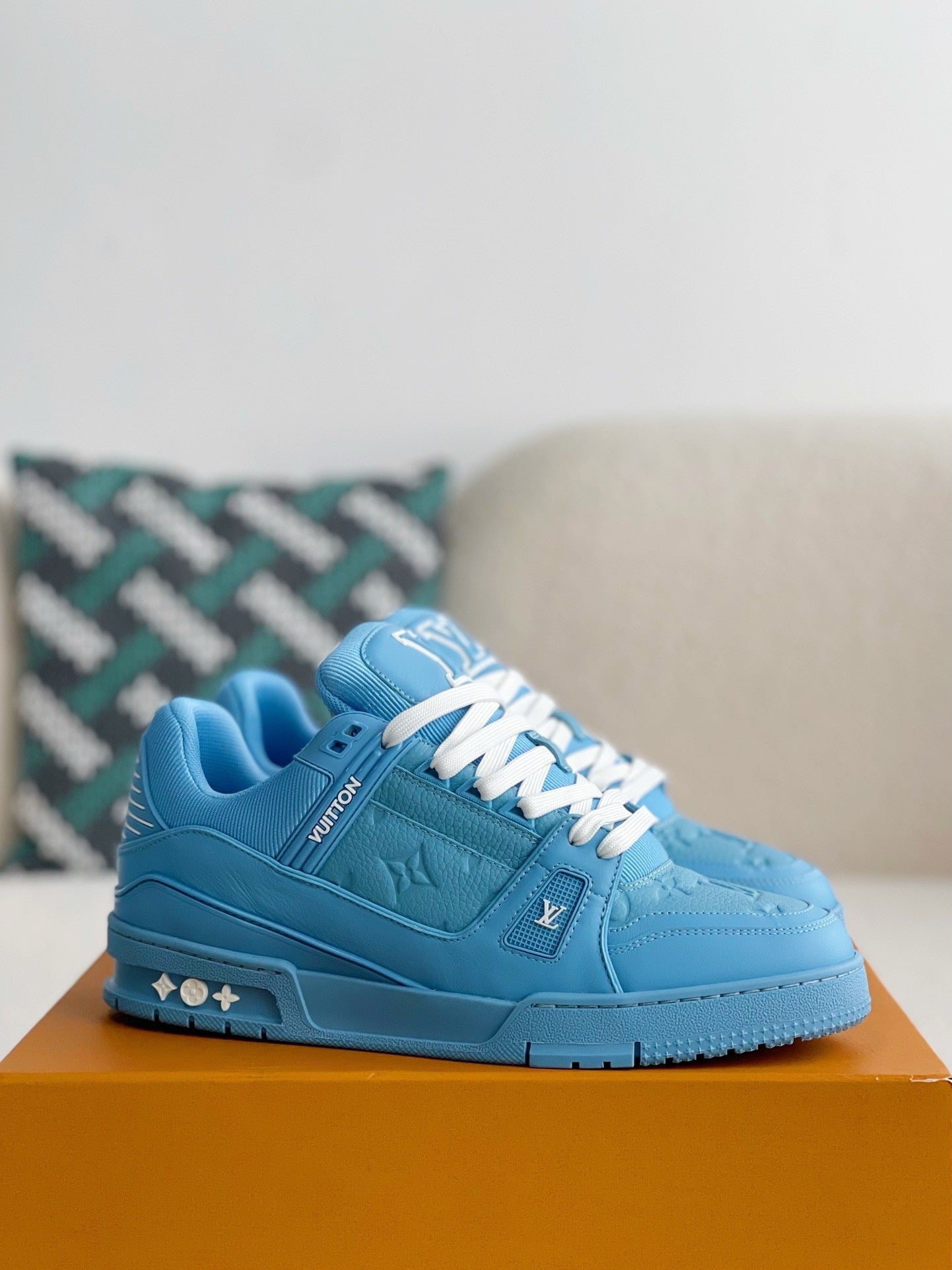 LV Trainer Sneaker