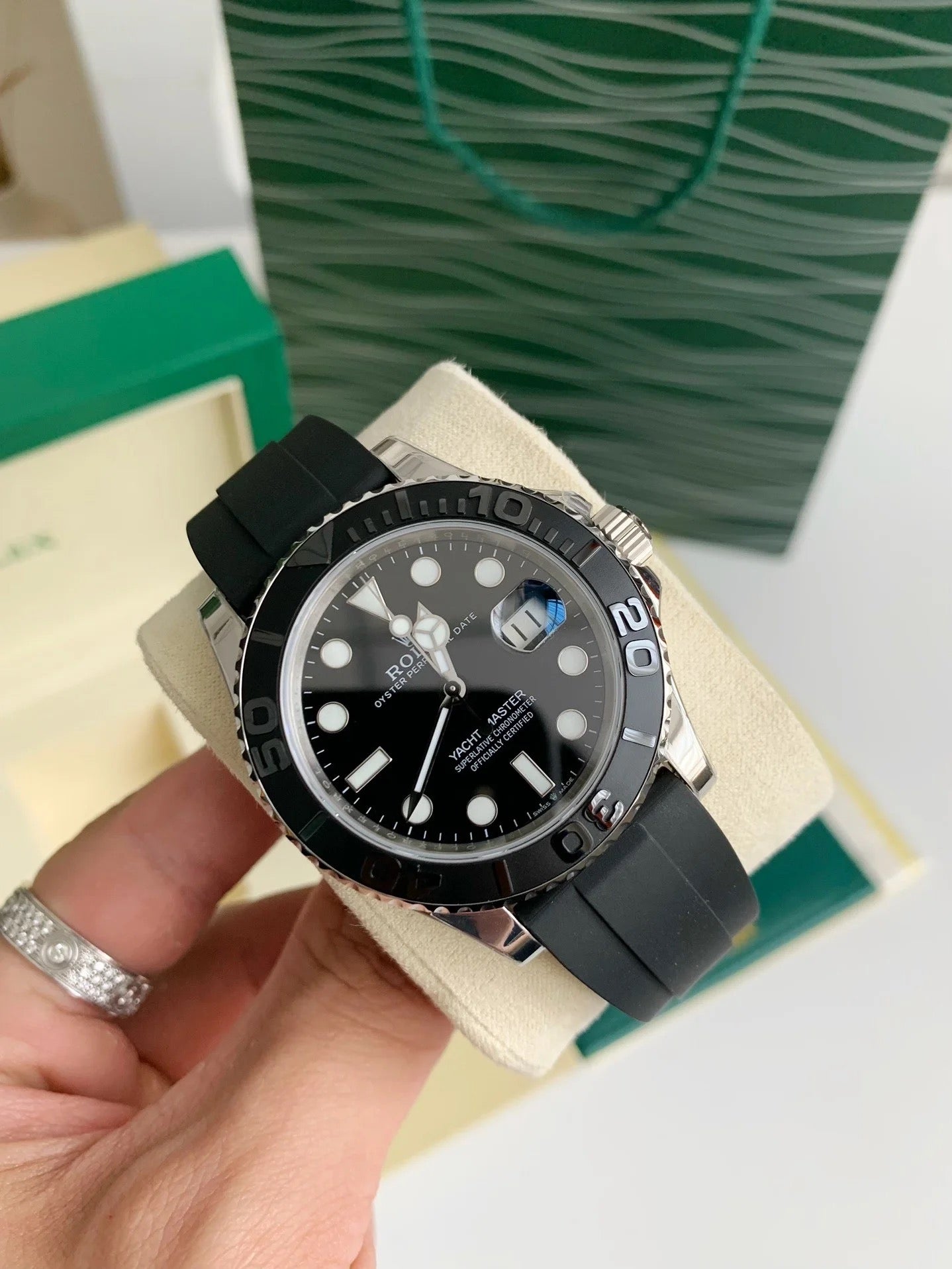 ROLEX Yacht-Master Oysterflex