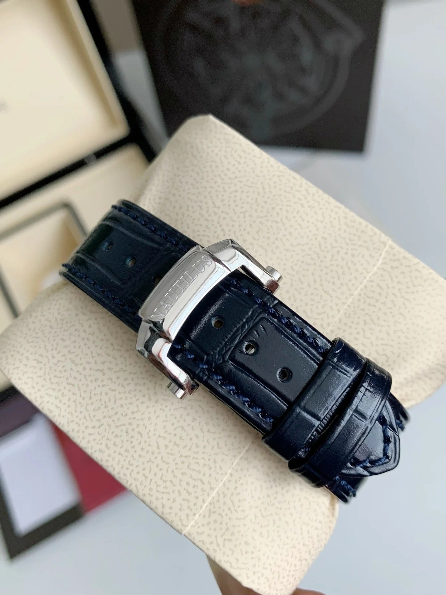 PATEK PHILIPPE 5726 SERIES
