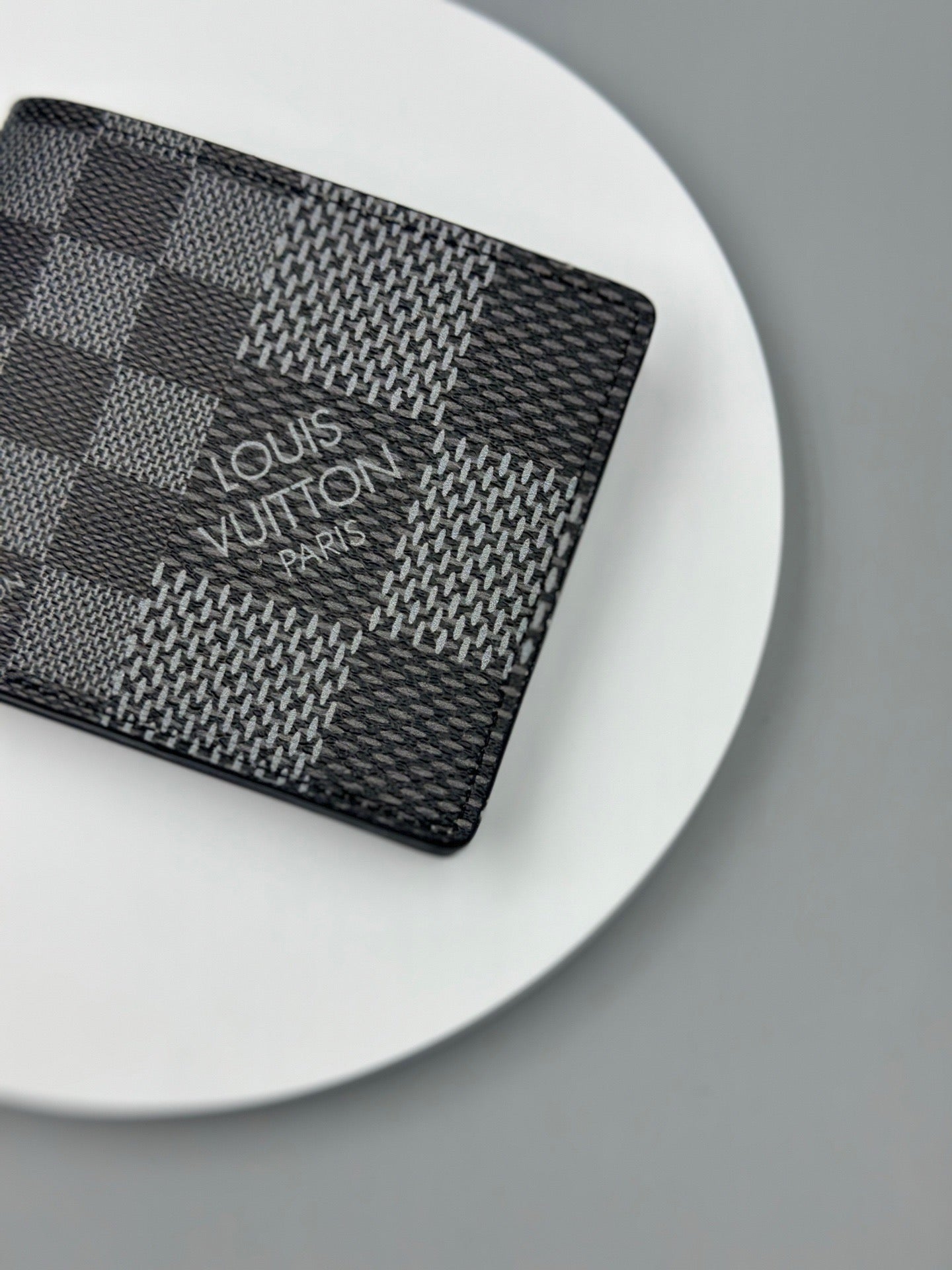 LV Wallet