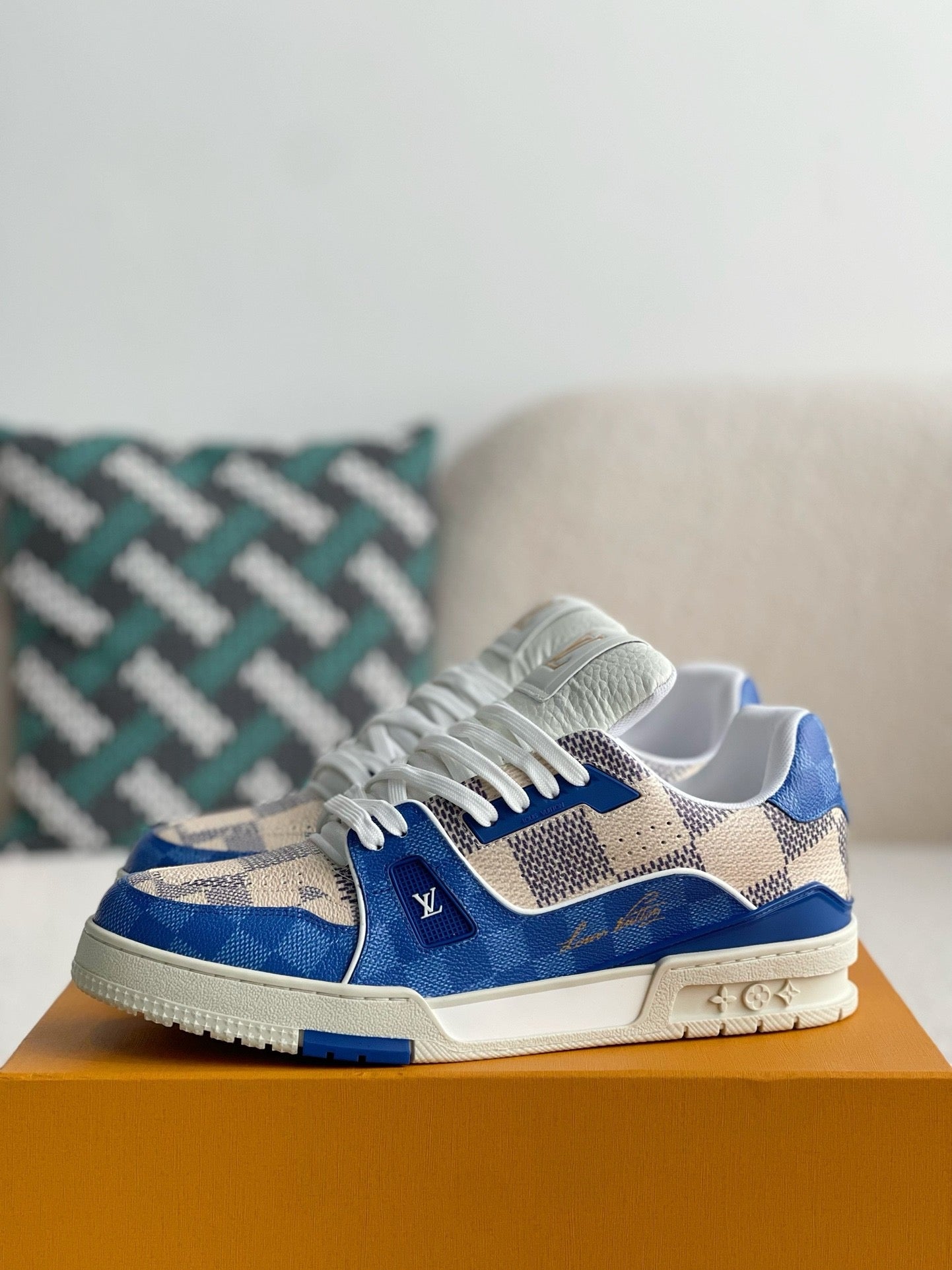 LV Trainer Sneaker