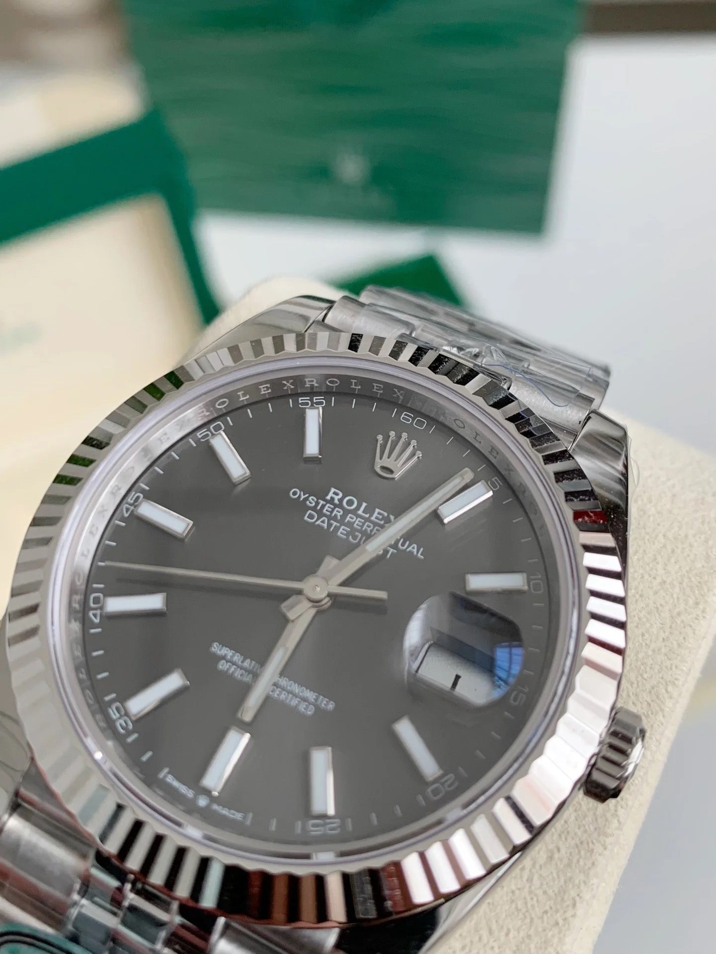 ROLEX Datejust Oyster Perpetual Jubilee Bracelet