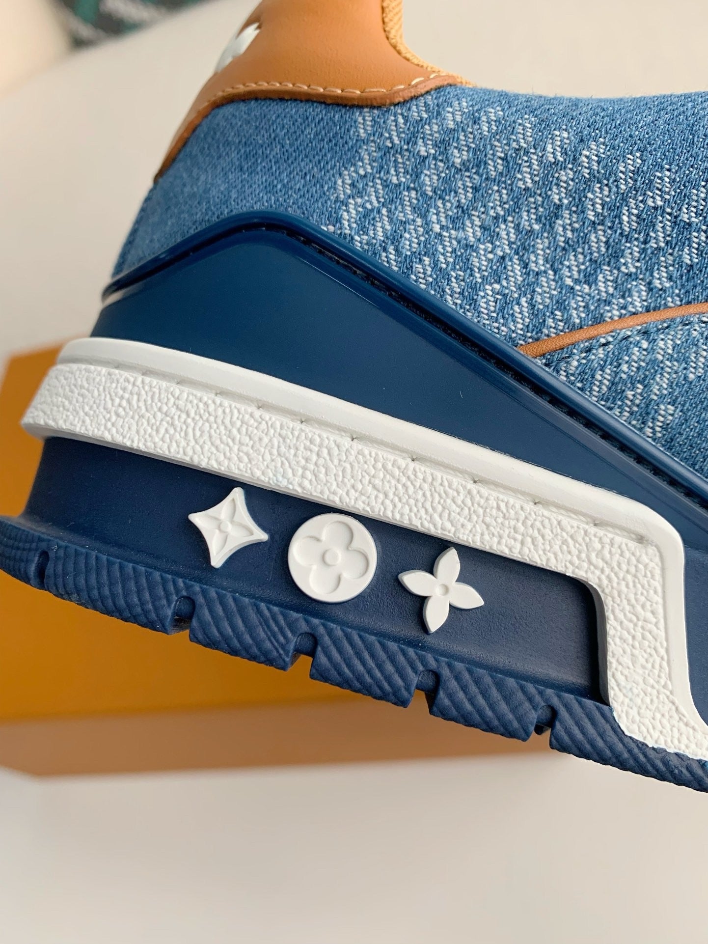 LV Trainer Sneaker