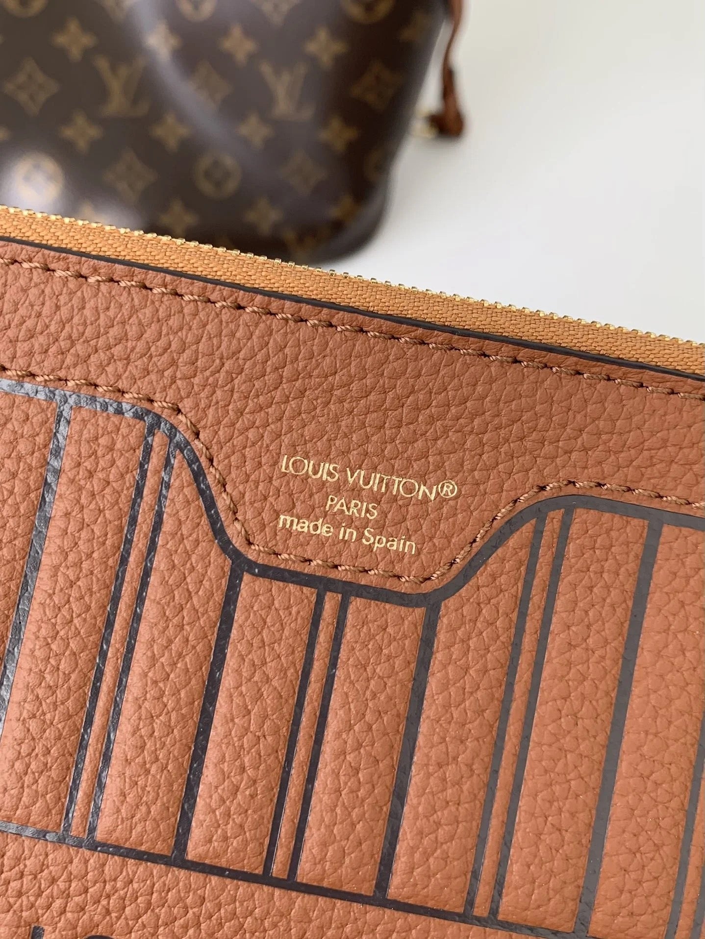 LV Neverfull Bag