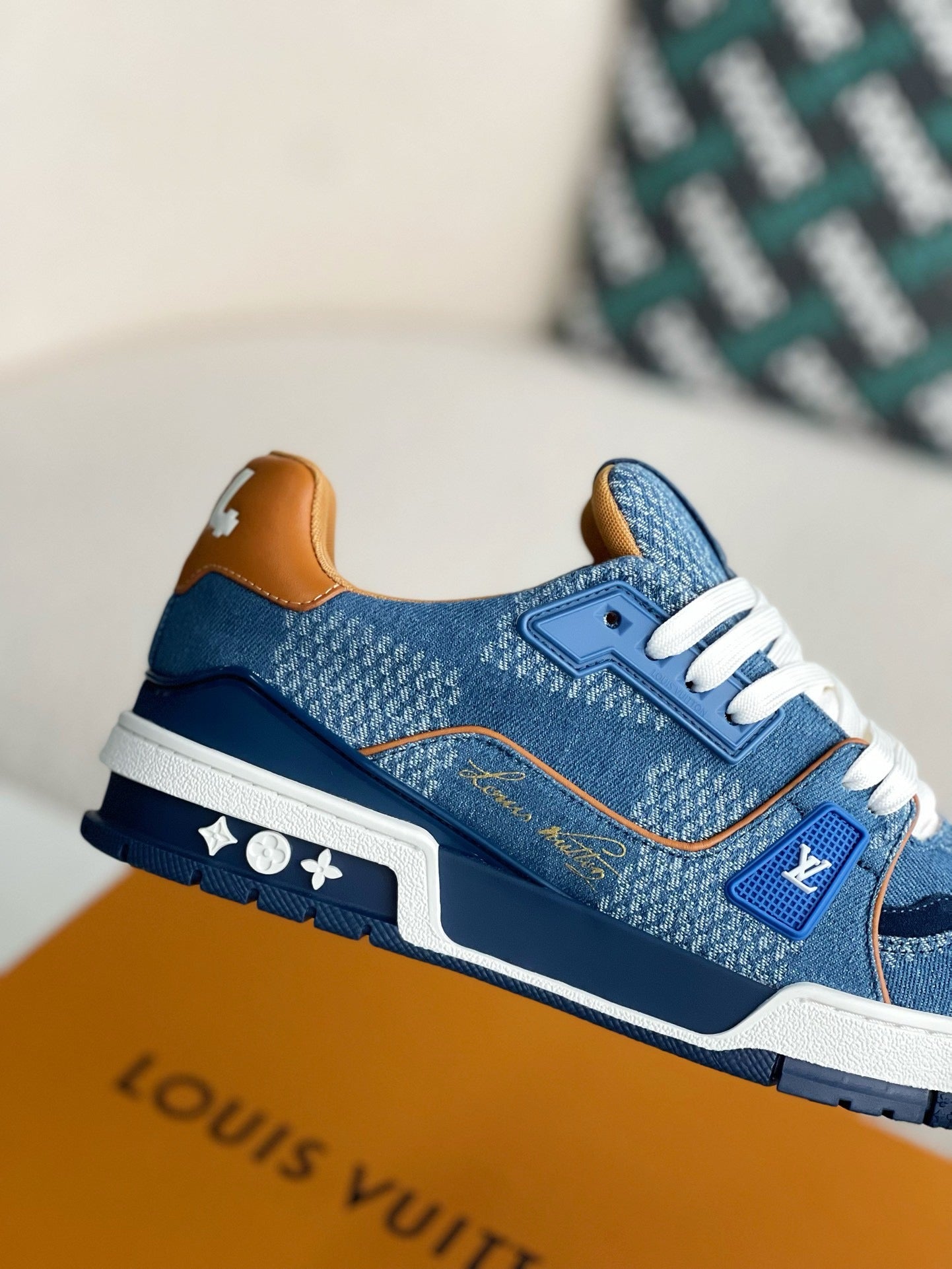 LV Trainer Sneaker