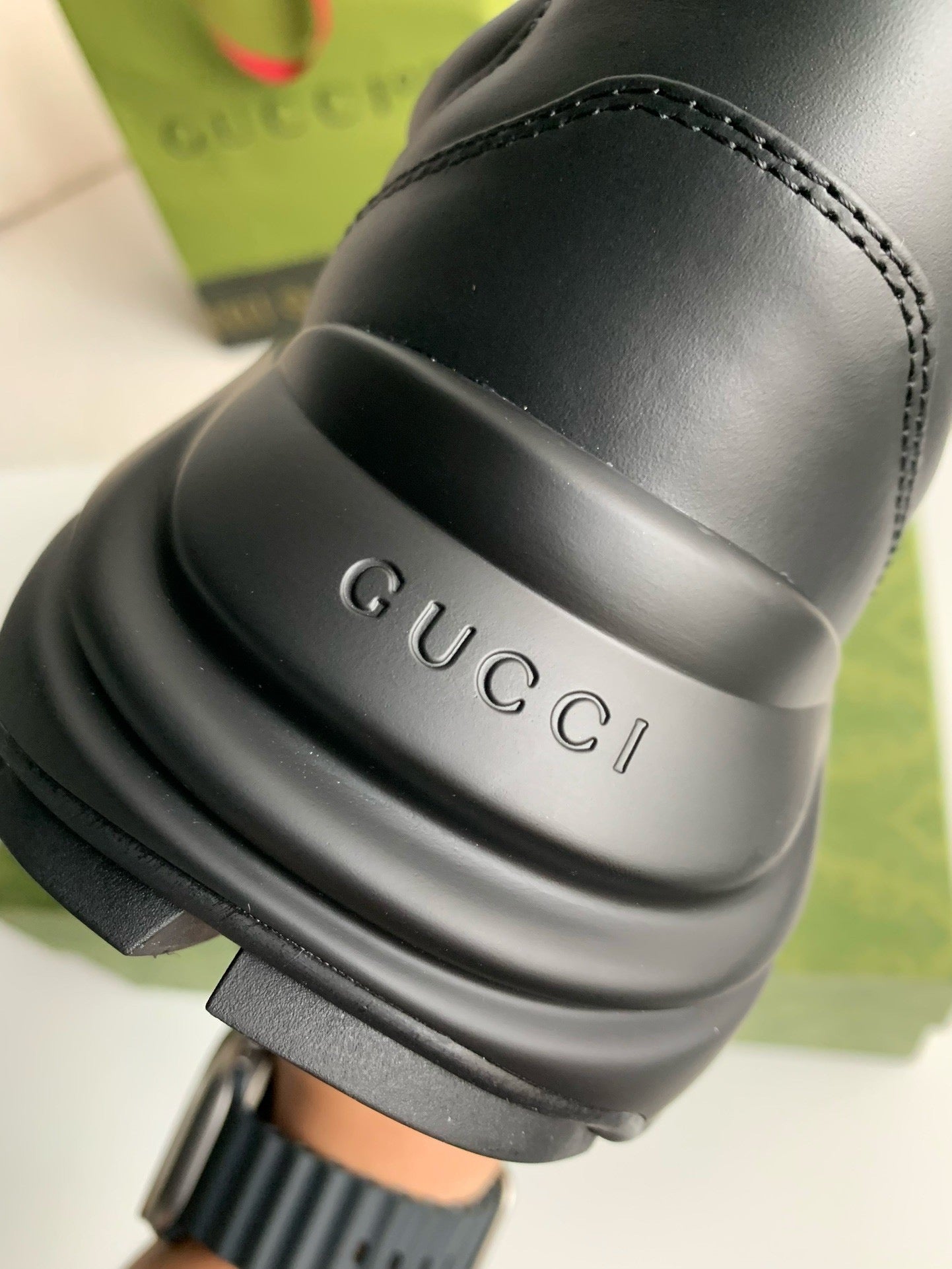 GUCCI Sneaker