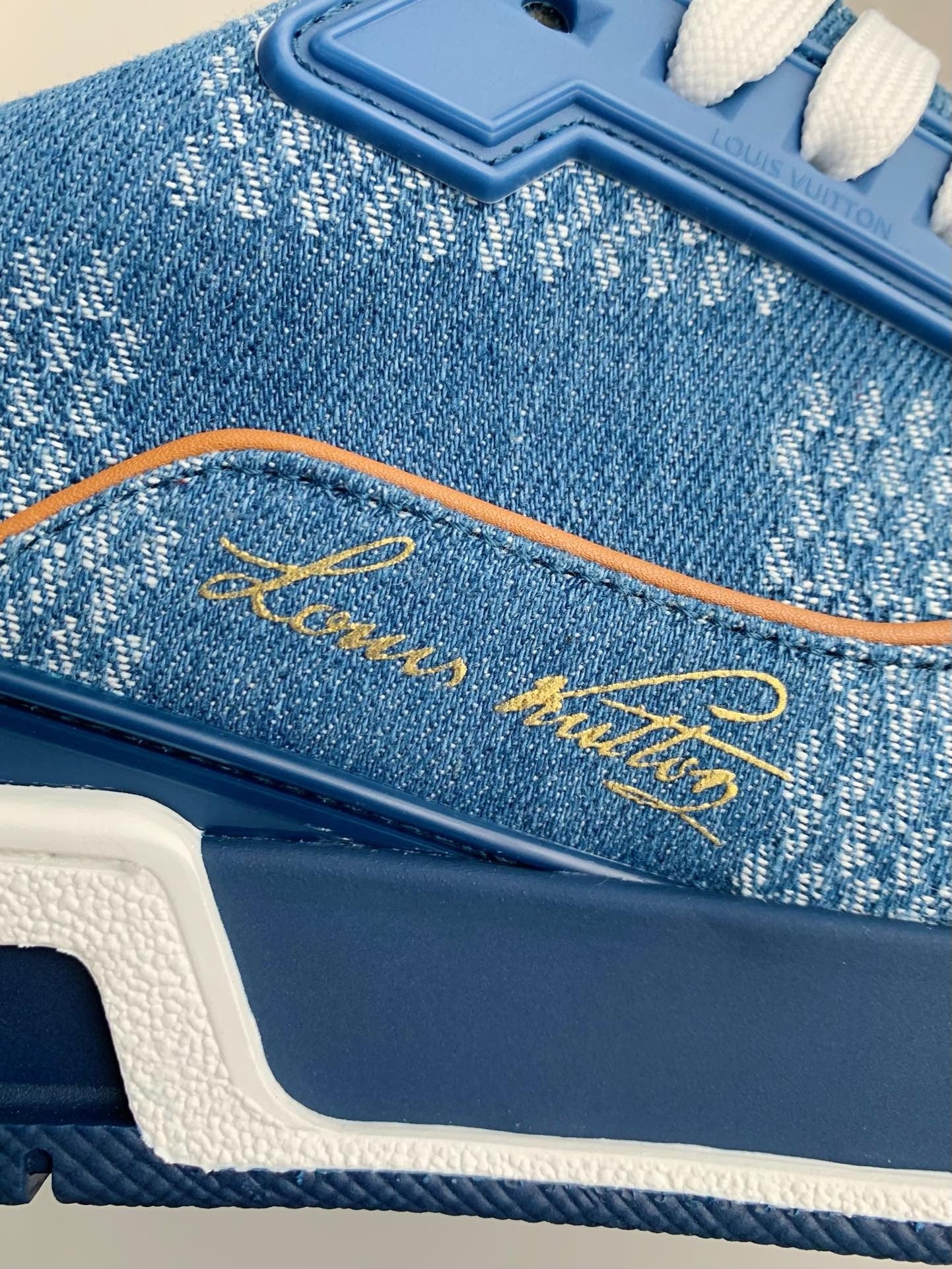 LV Trainer Sneaker
