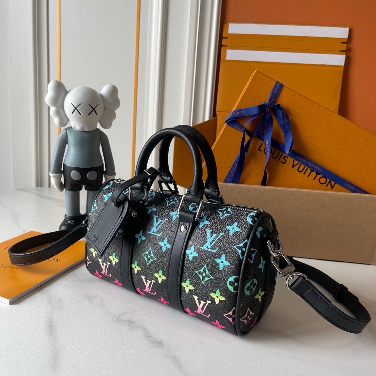LV Keepall Bandouliere 25 Bag
