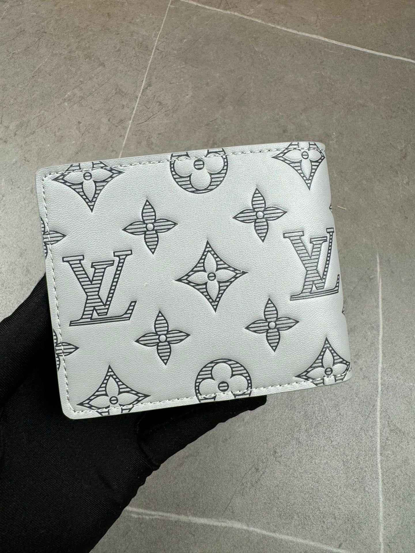 LV Wallet