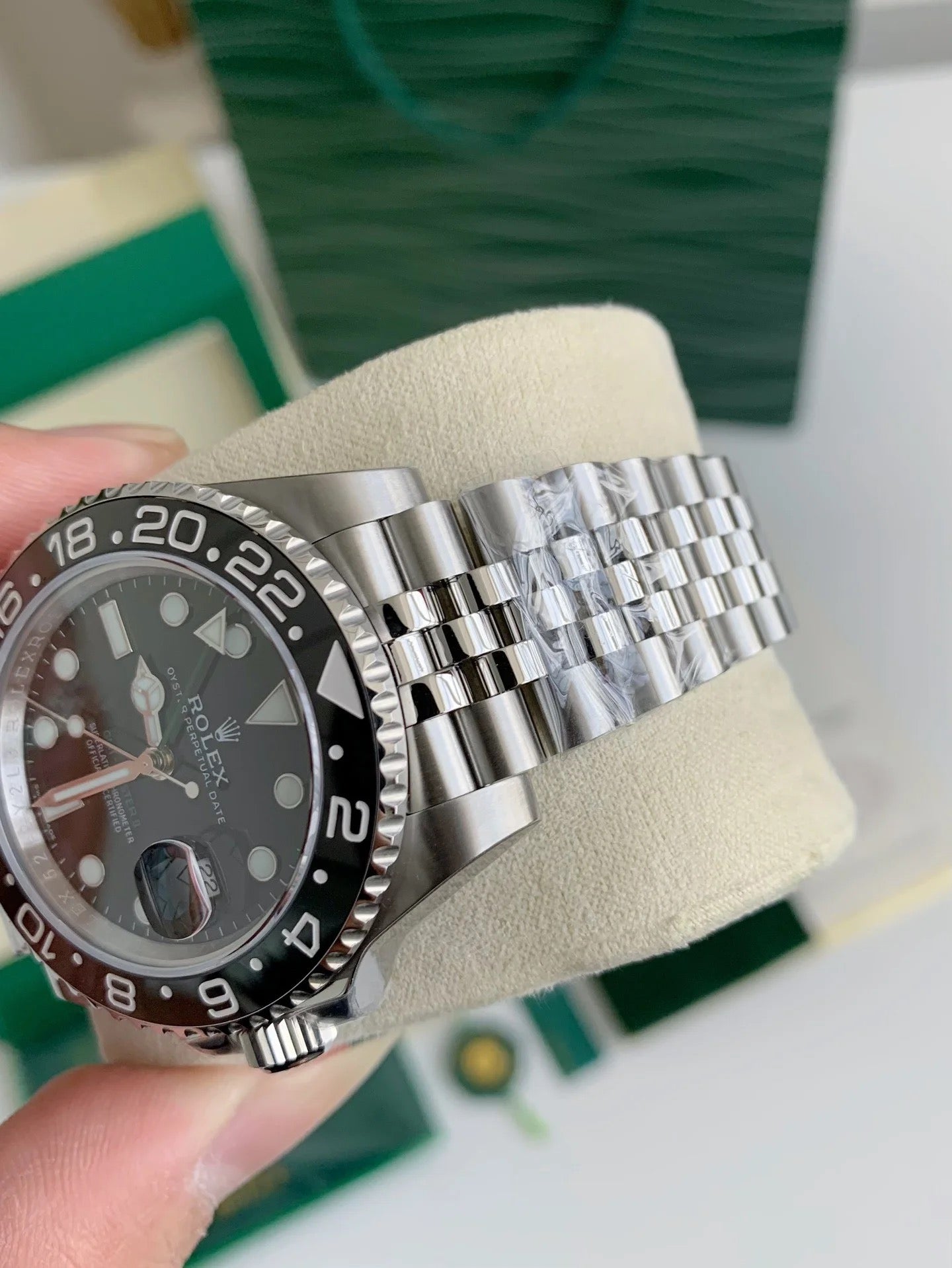 ROLEX GMT Master II Jubilee Bracelet