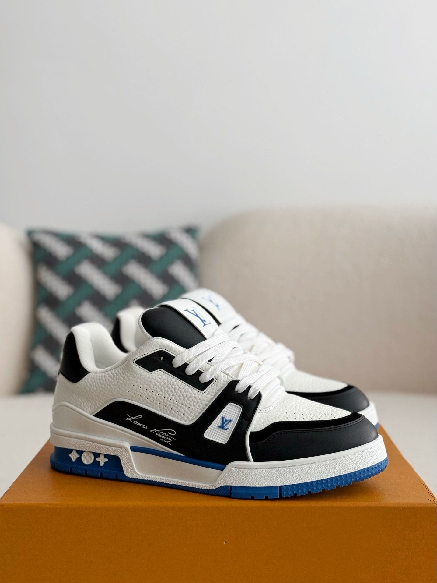 LV Trainer Sneaker