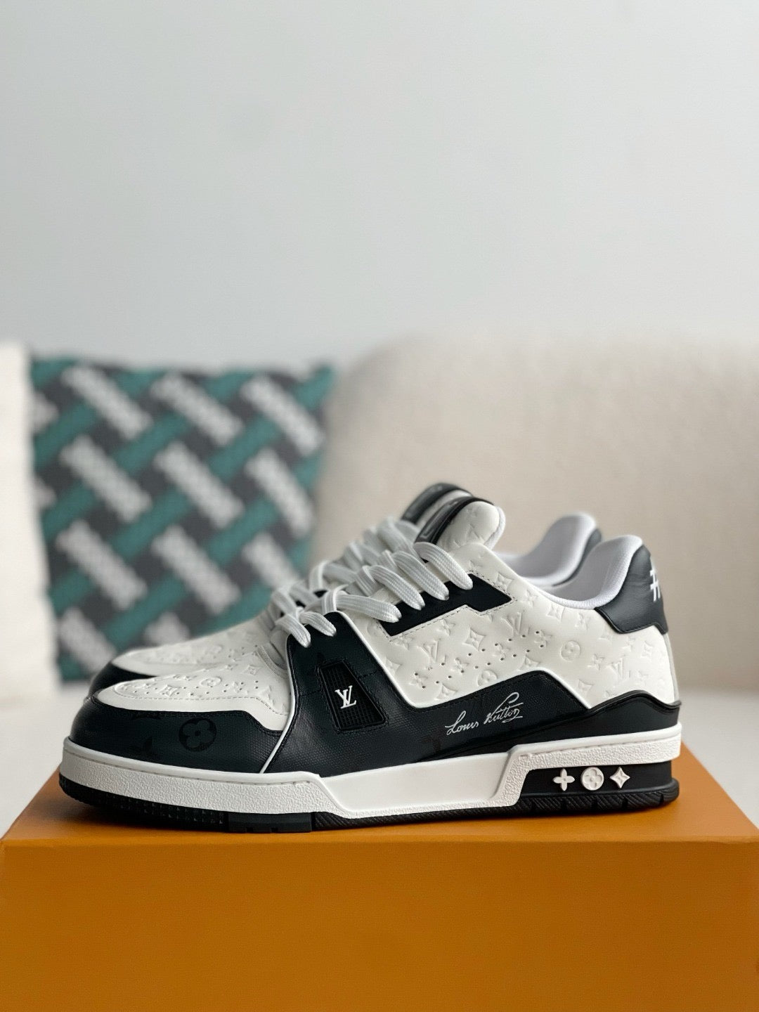 LV Trainer Sneaker
