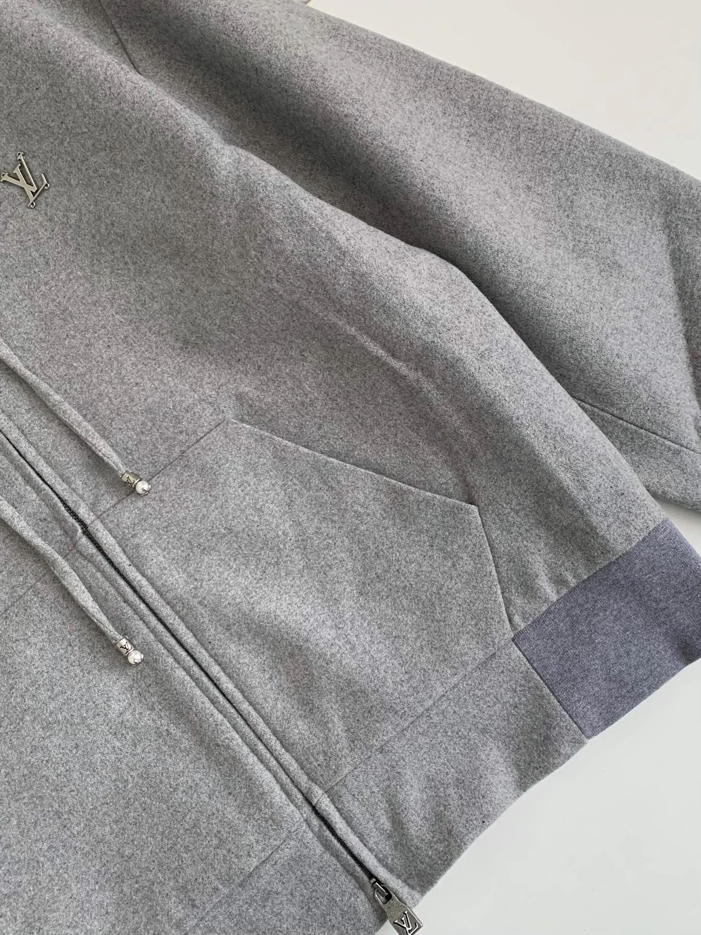 LV Hoodie