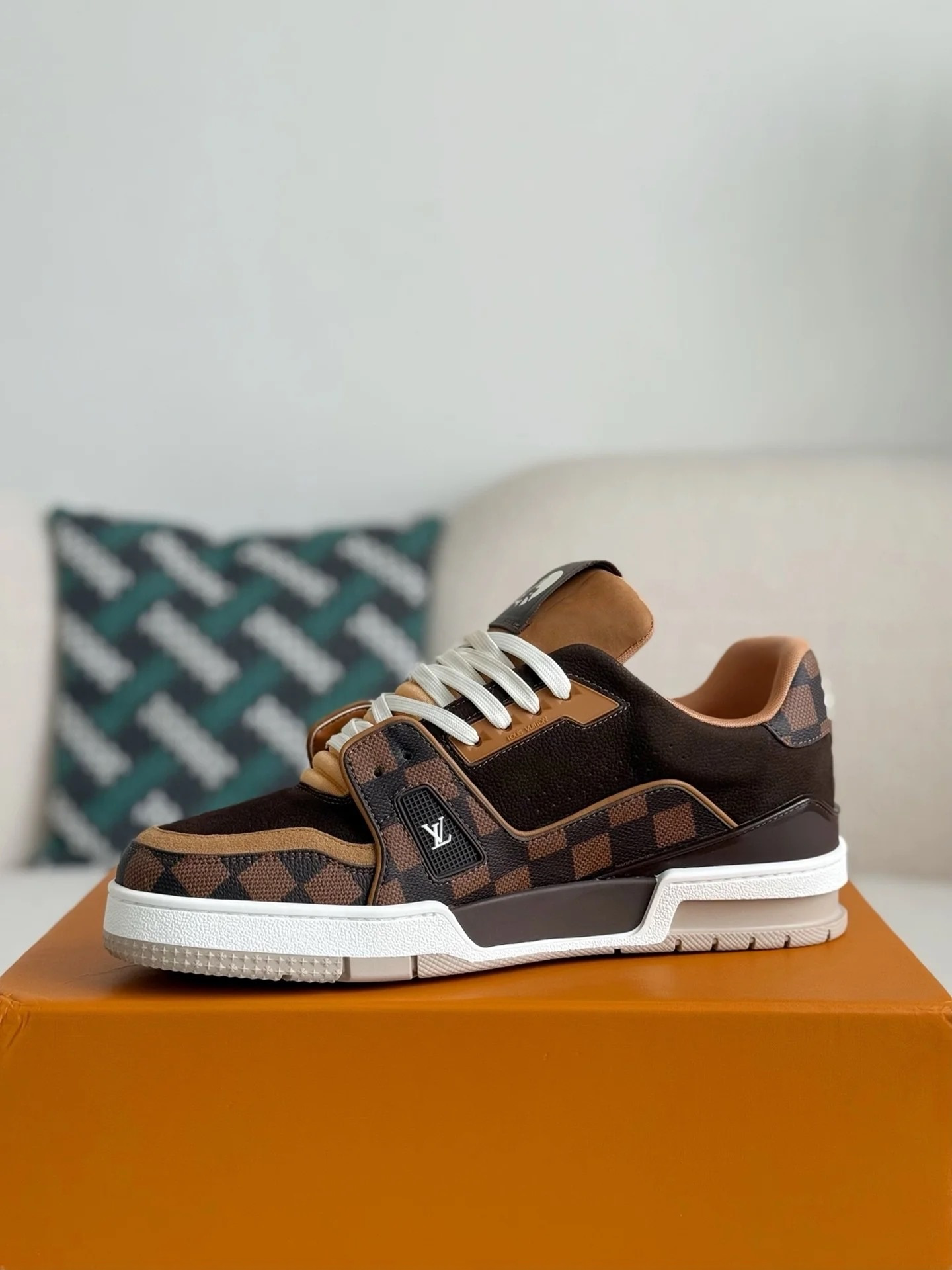 LV Trainer Sneaker