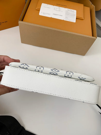 LV Trio Messenger Bag