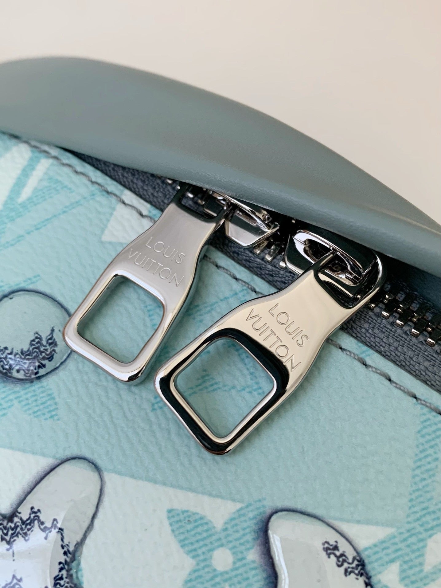 LV Bumbag