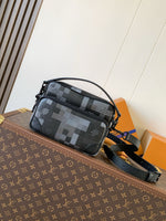LV Nil Messenger Bag