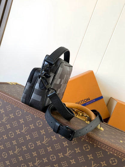 LV Nil Messenger Bag