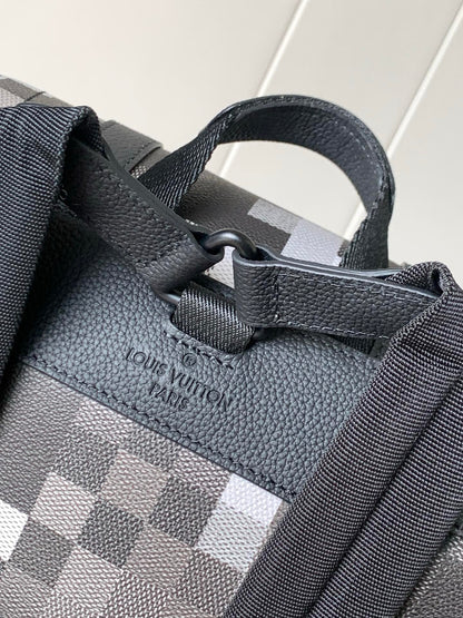 .LV Christopher MM Backpack