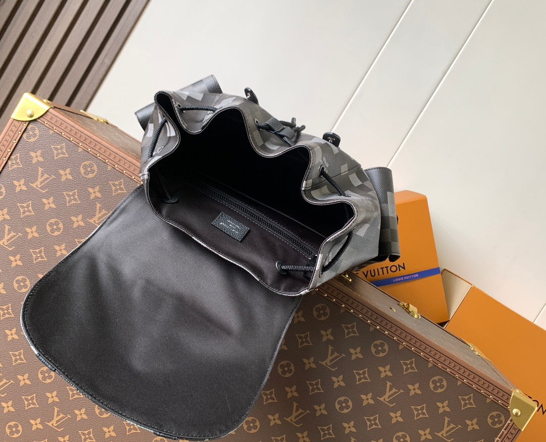 .LV Christopher MM Backpack