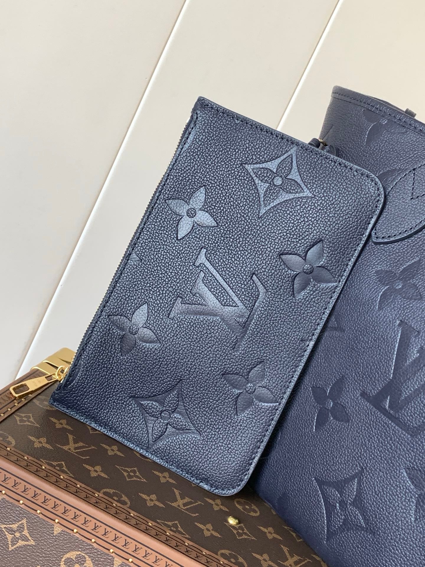 LV Neverfull Bag