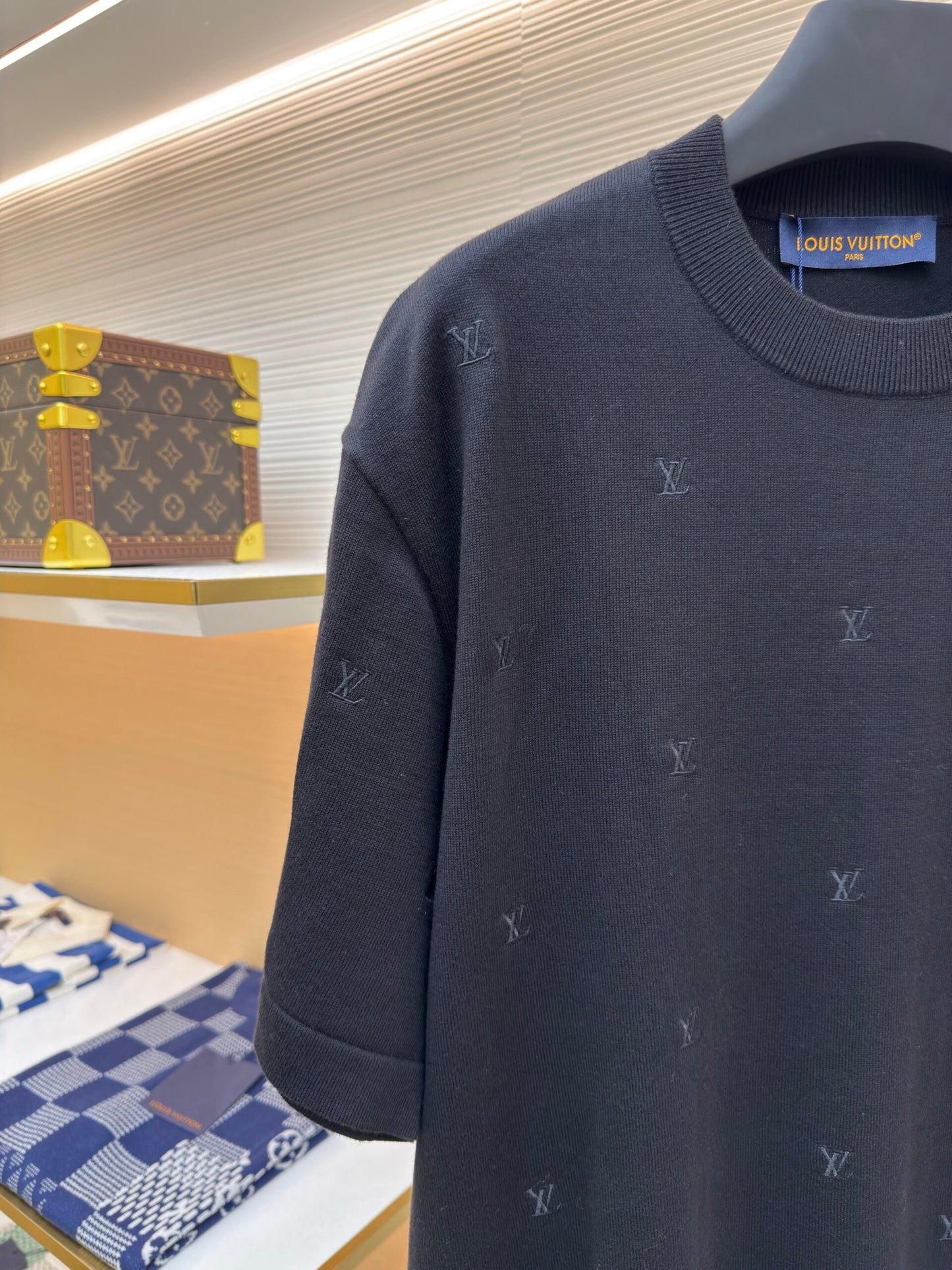LV T-Shirt
