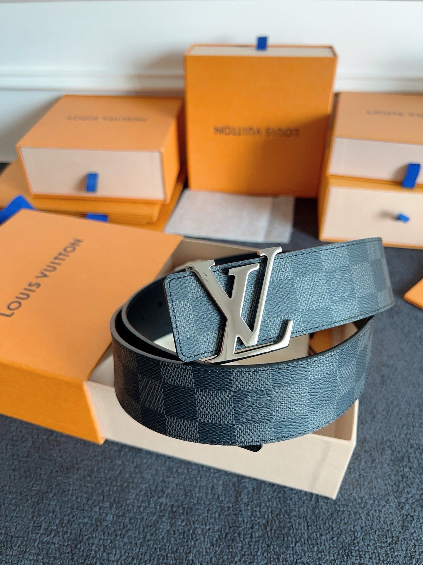 LV Belt