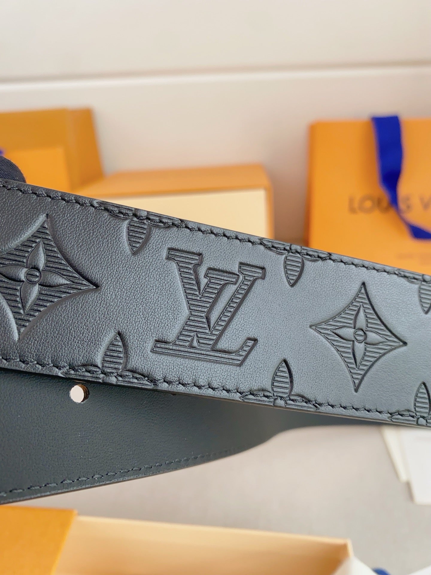 LV Belt