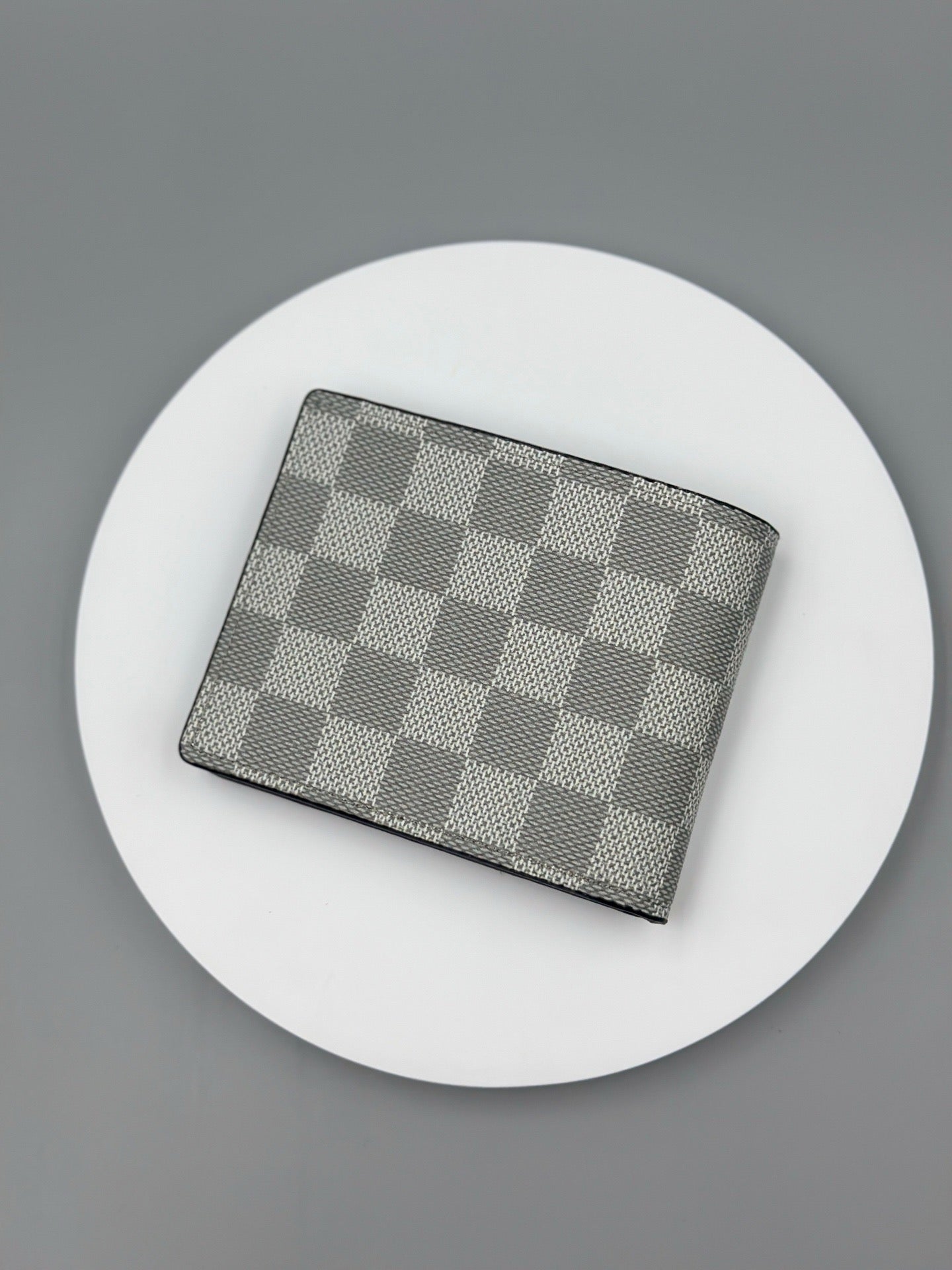 LV Wallet
