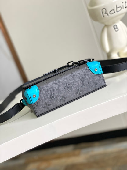 LV Mini Soul Trunk Bag