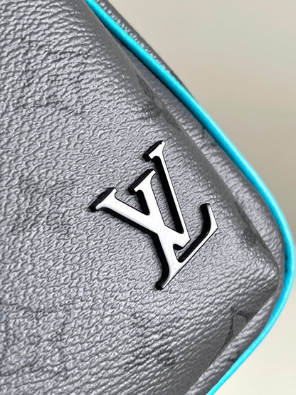 LV Avenue Sling Bag
