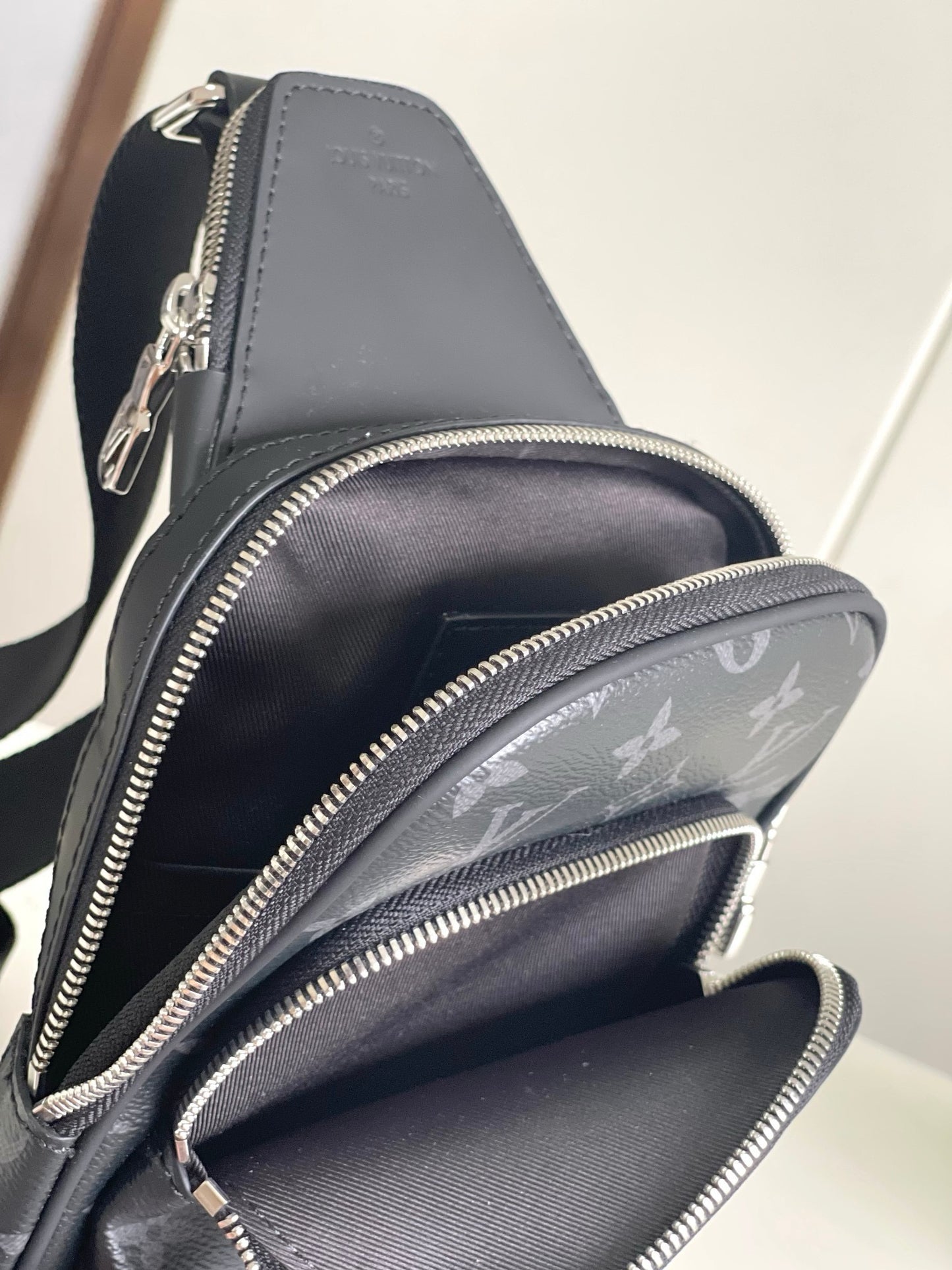 LV Avenue Sling Bag
