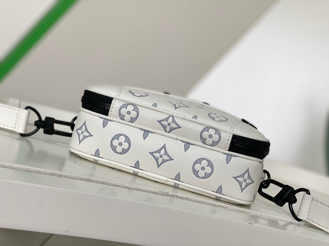 LV Alpha Messenger Bag