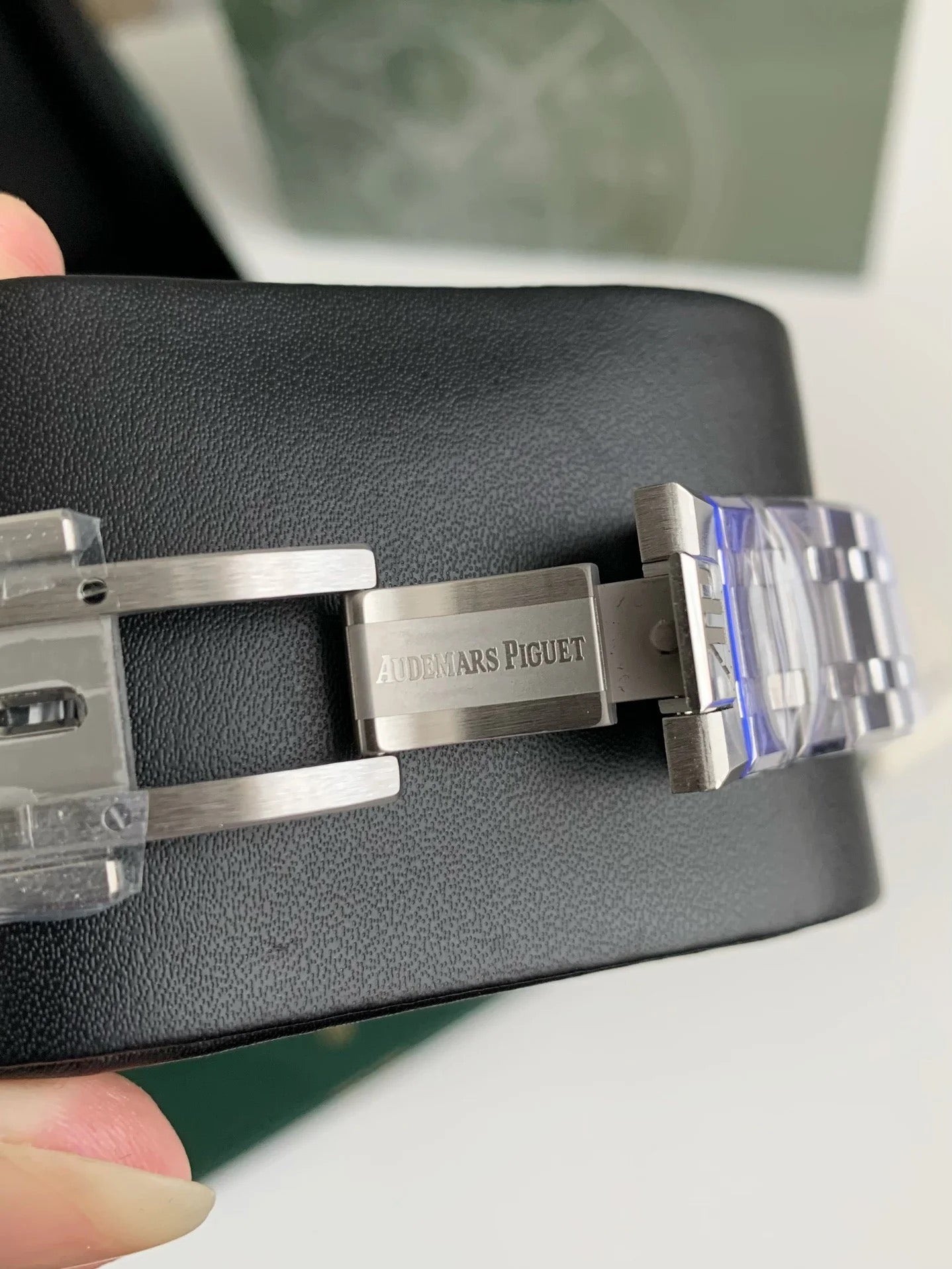 AP Audemars Piguet Royal Oak 15500 Series Watch 41mm