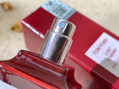 TOM FORD Lost Cherry