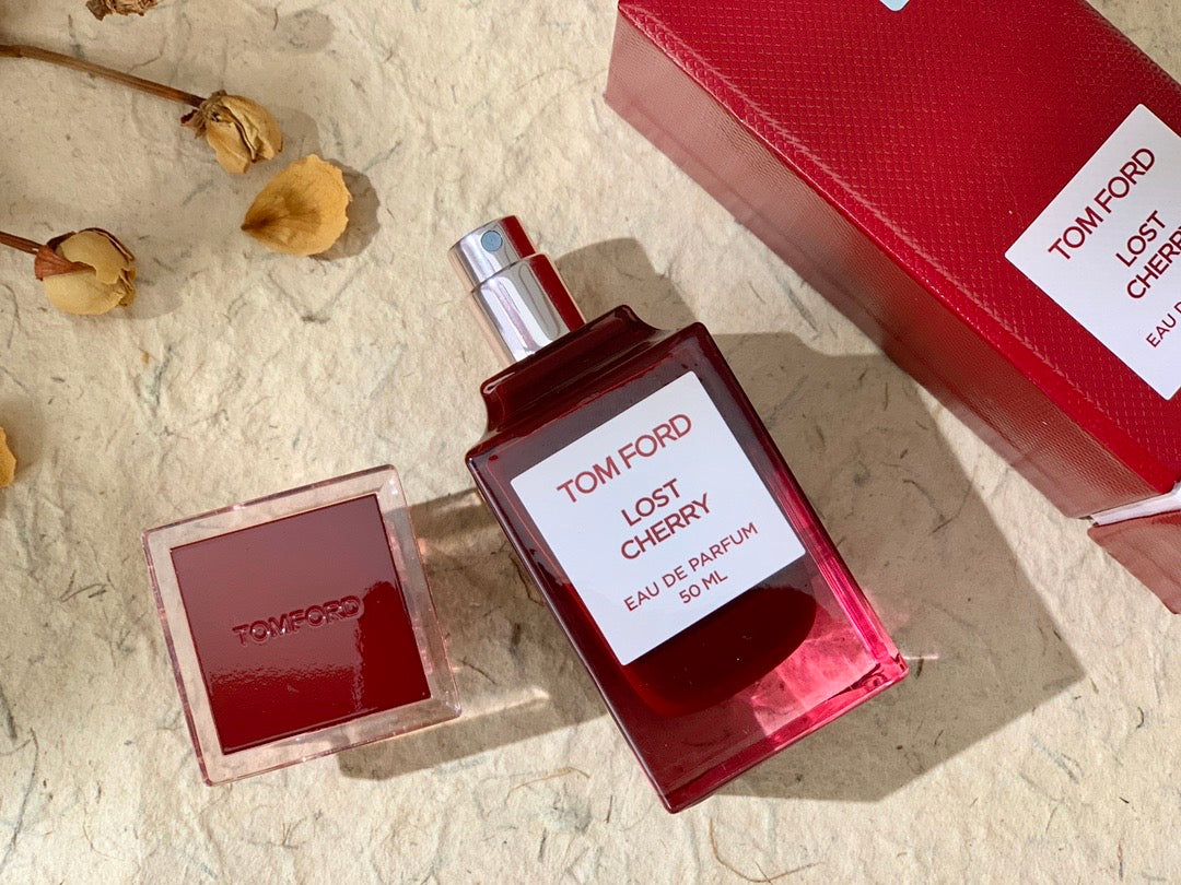 TOM FORD Lost Cherry