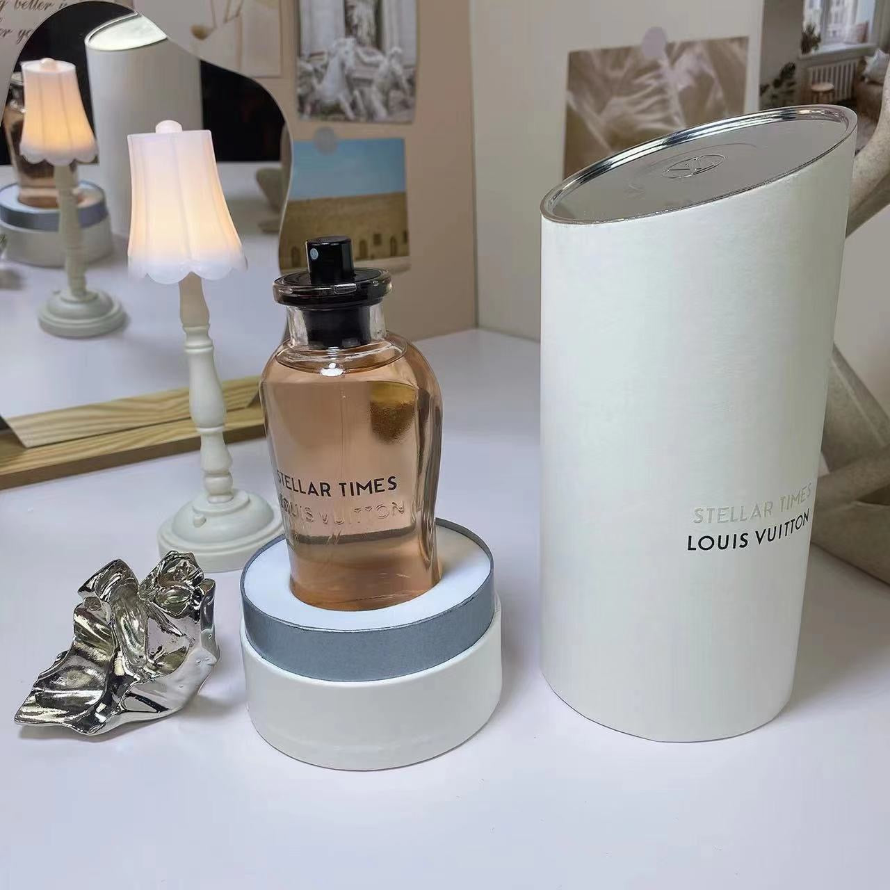 LOUIS VUITTON Stellar Times