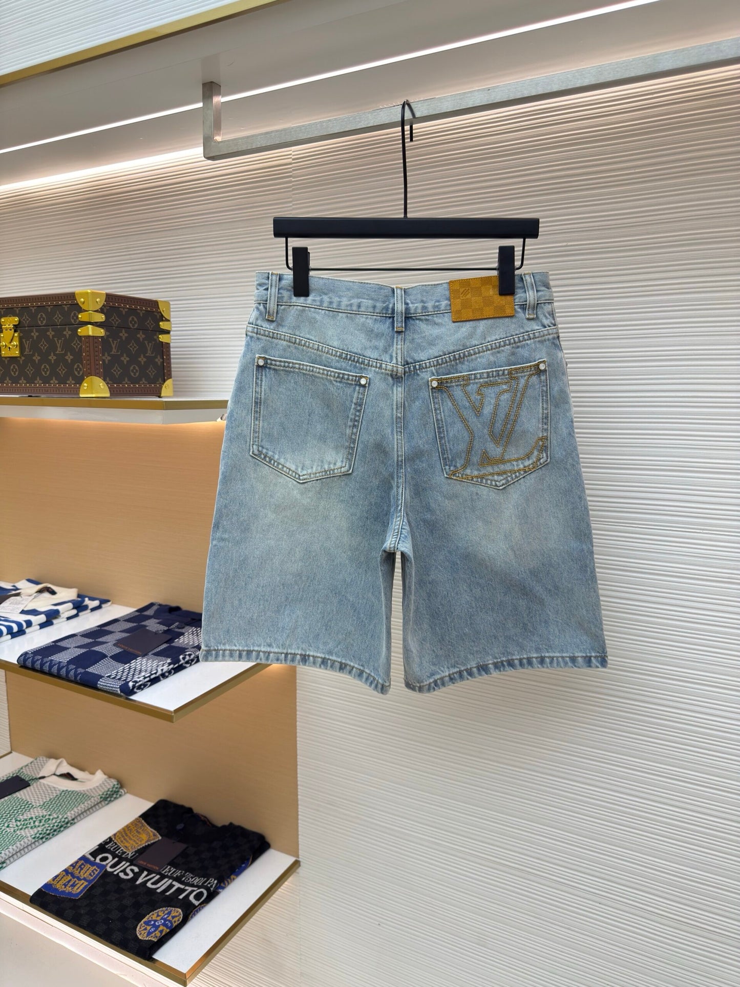 LV Shorts
