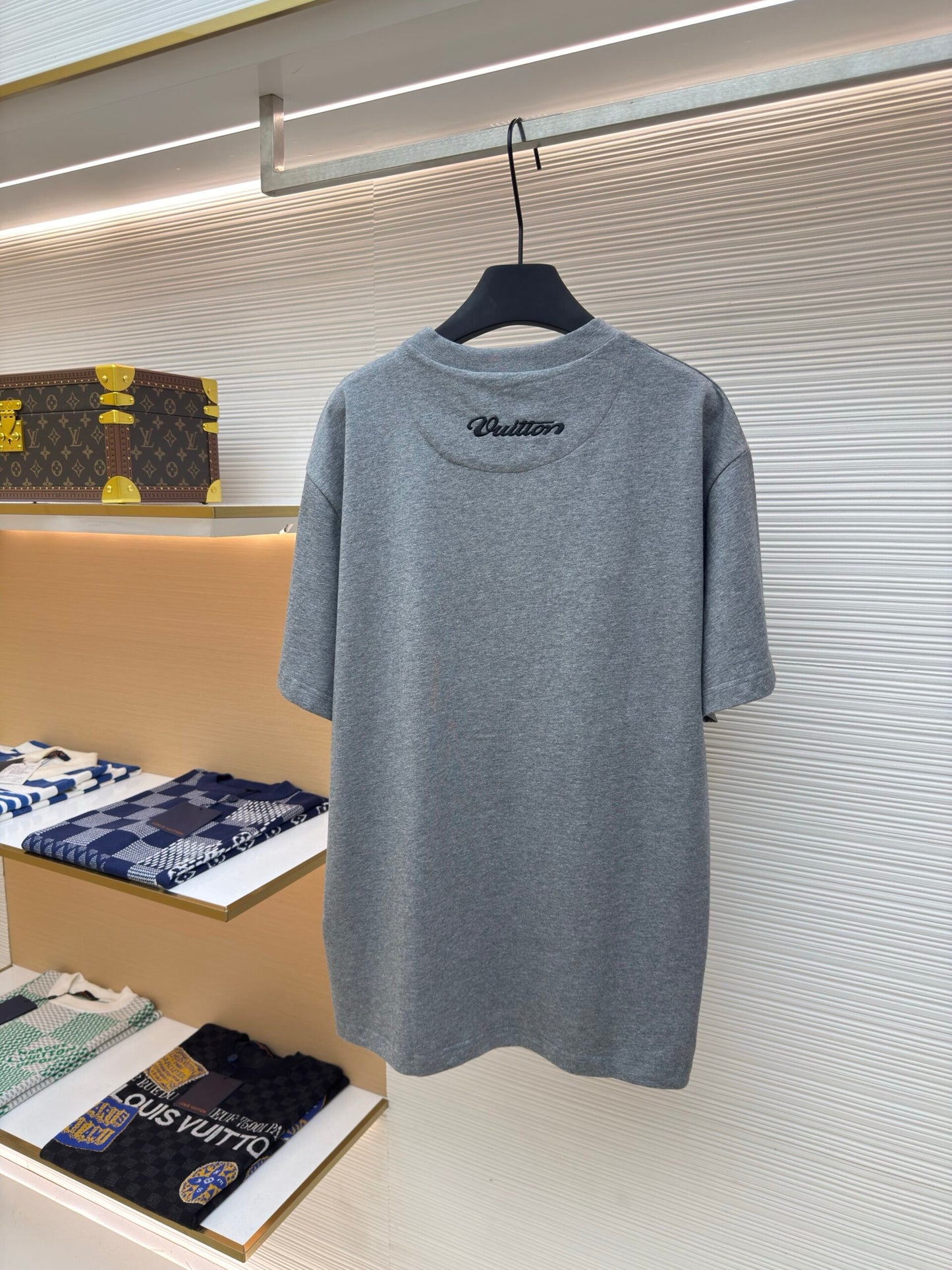 LV T-Shirt