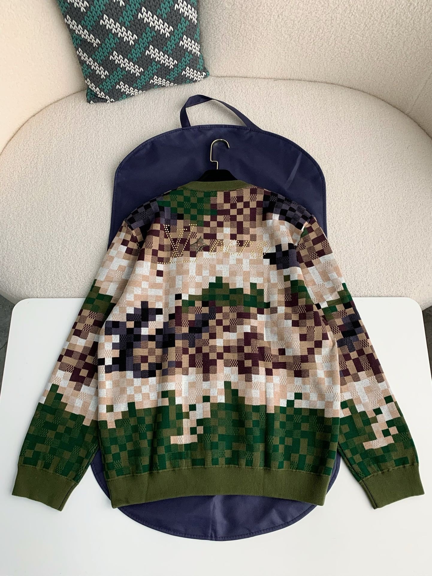 LV Long Sleeve