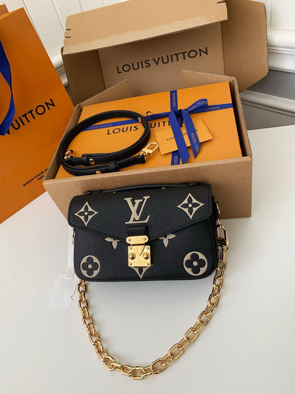 LV Pochette Metis East West Bag