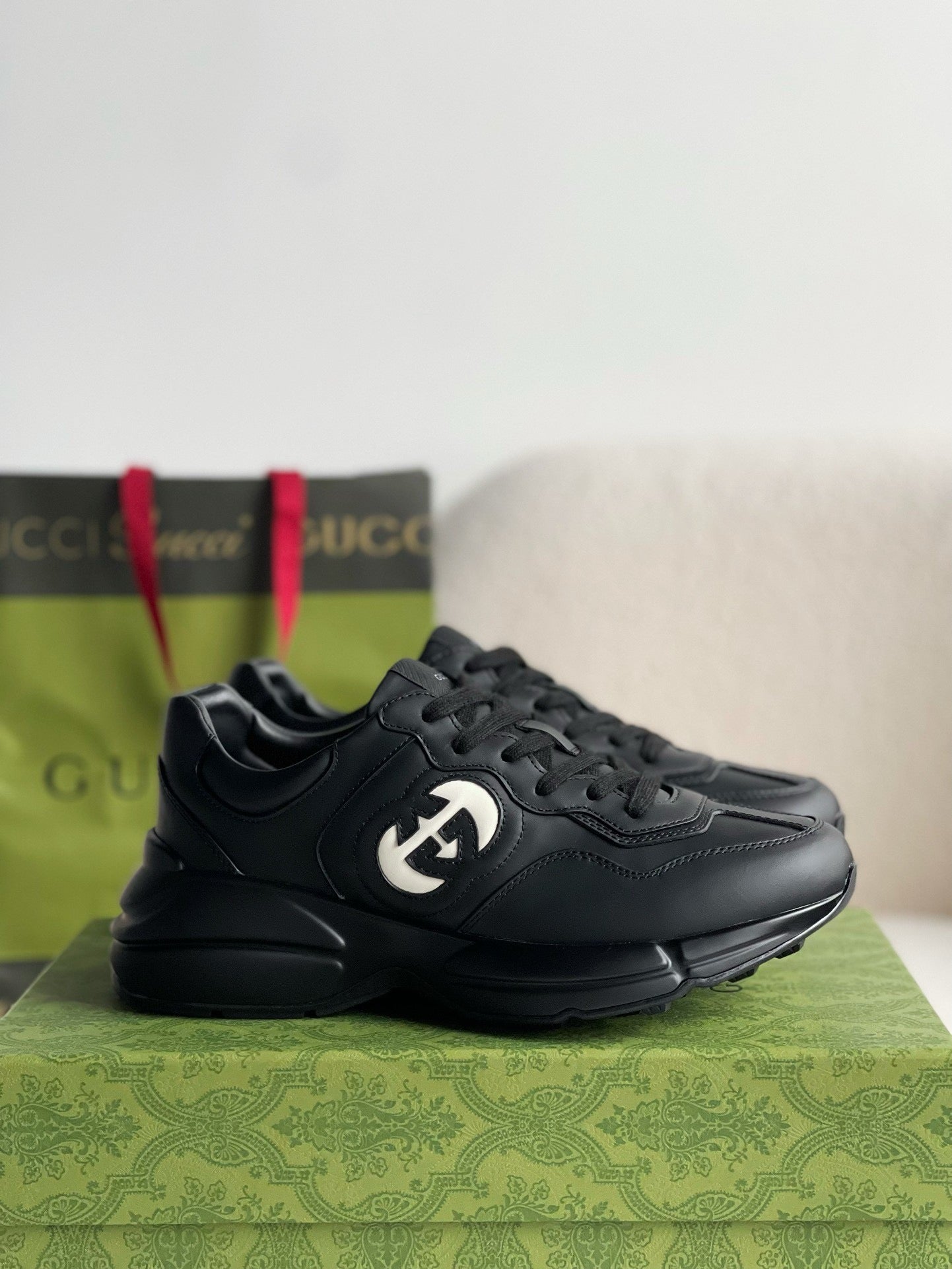 GUCCI Sneaker