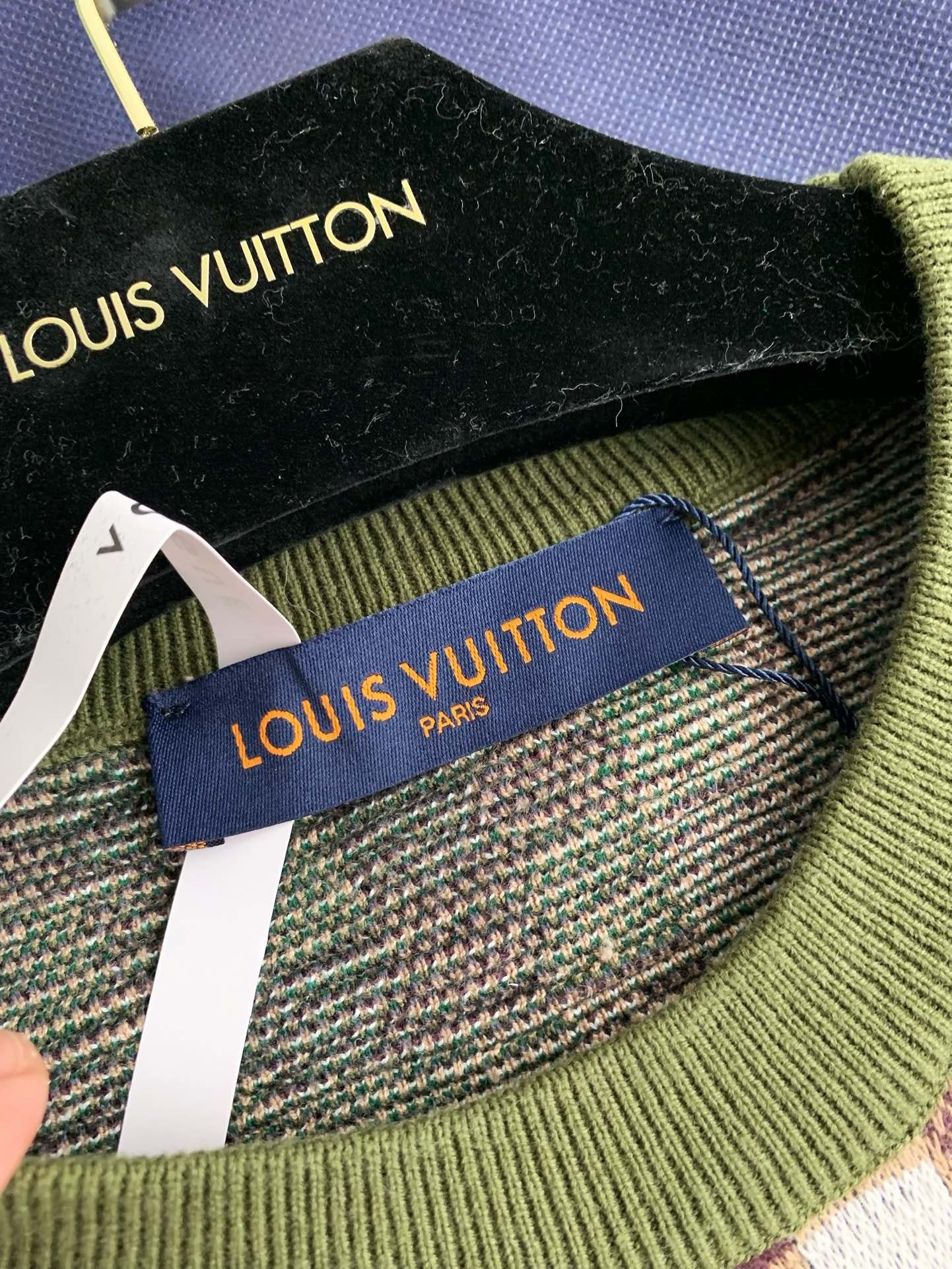 LV Long Sleeve