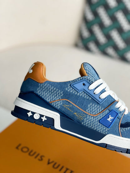 LV Trainer Sneaker