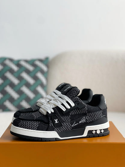 LV Trainer Sneaker