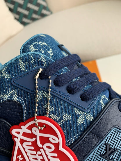 LV Trainer Sneaker