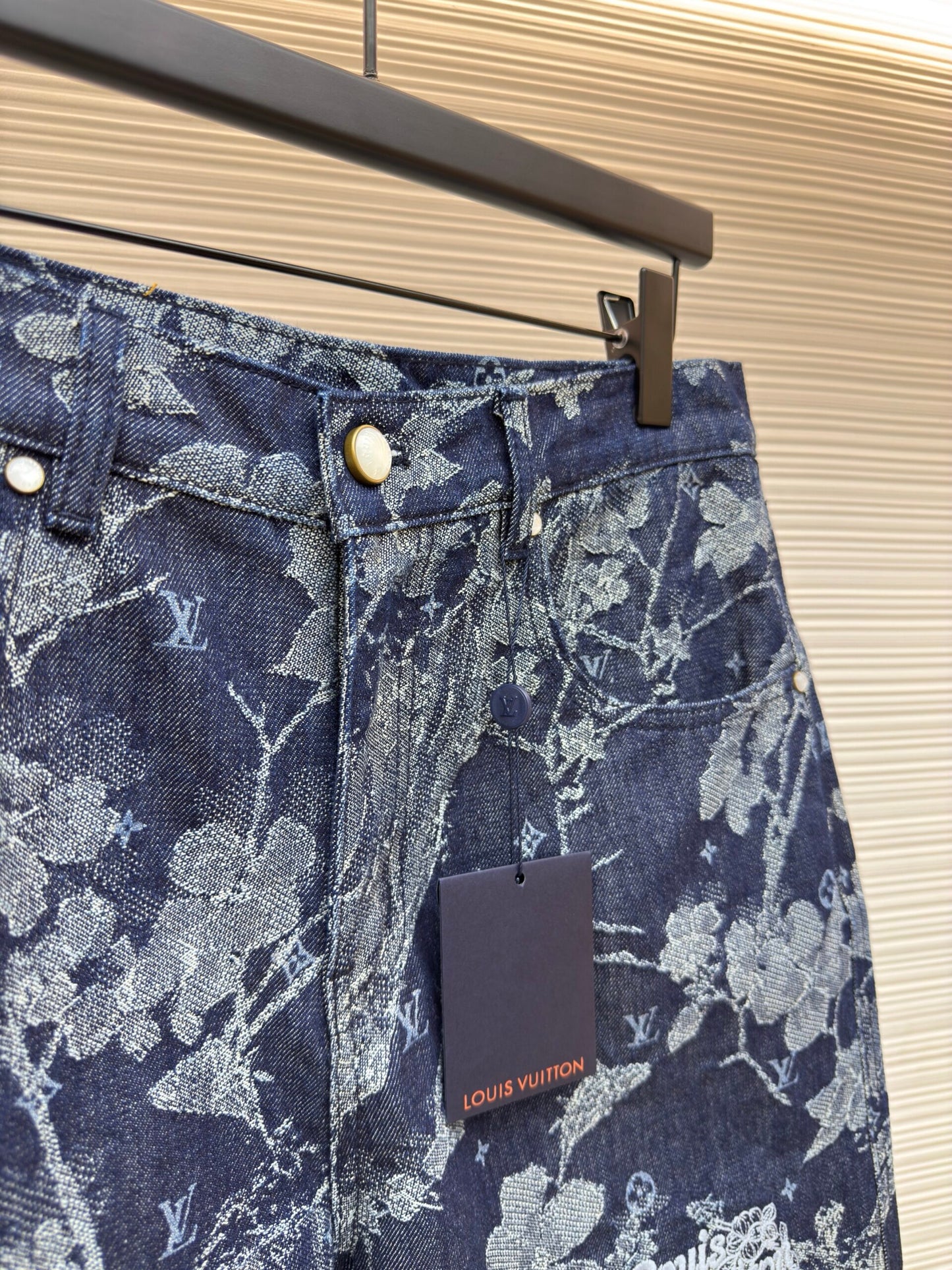 LV Shorts Floral