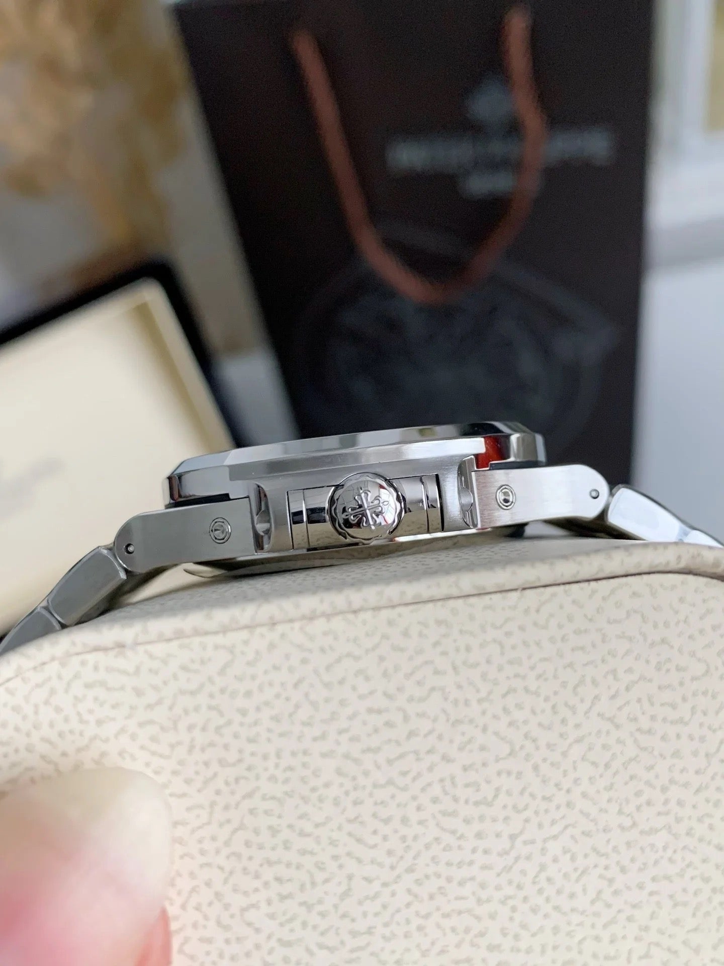 PATEK PHILIPPE 5726 SERIES