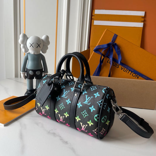 LV Keepall Bandouliere 25 Bag